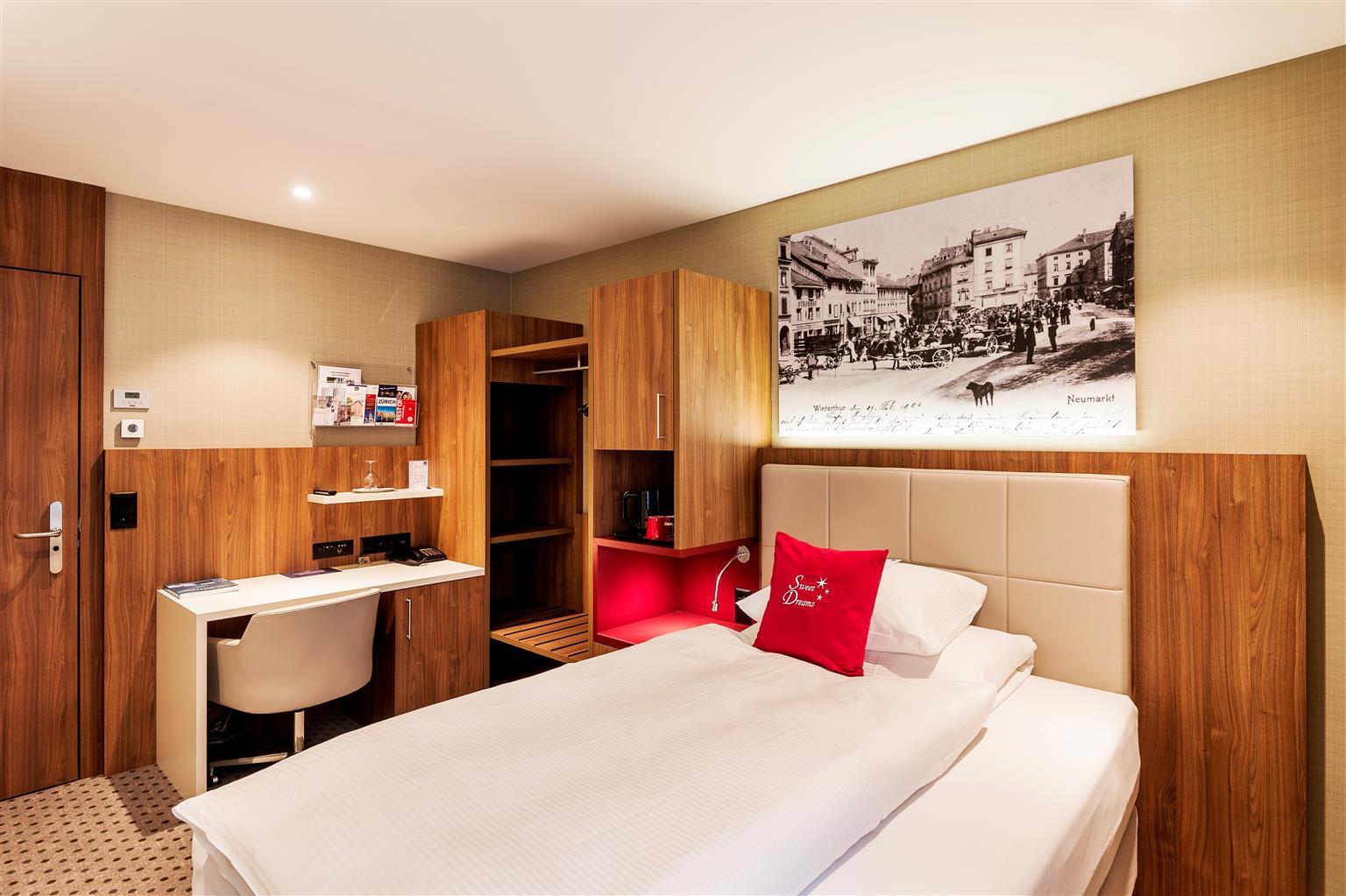 Hotel Wartmann Am Bahnhof فينترتور المظهر الخارجي الصورة